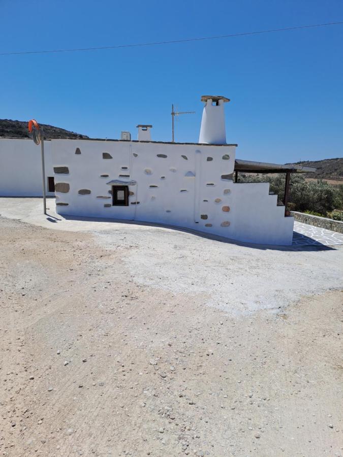 Traditional House Paros Sarakiniko  Экстерьер фото