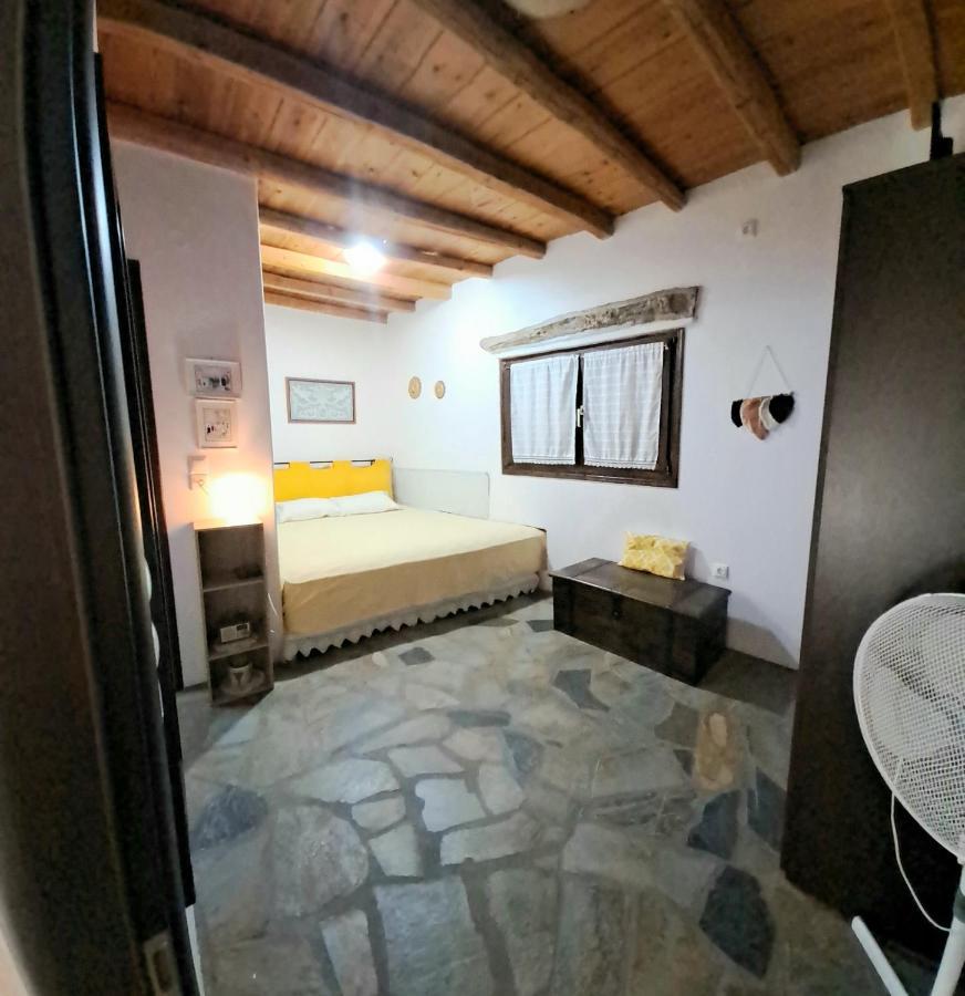 Traditional House Paros Sarakiniko  Экстерьер фото