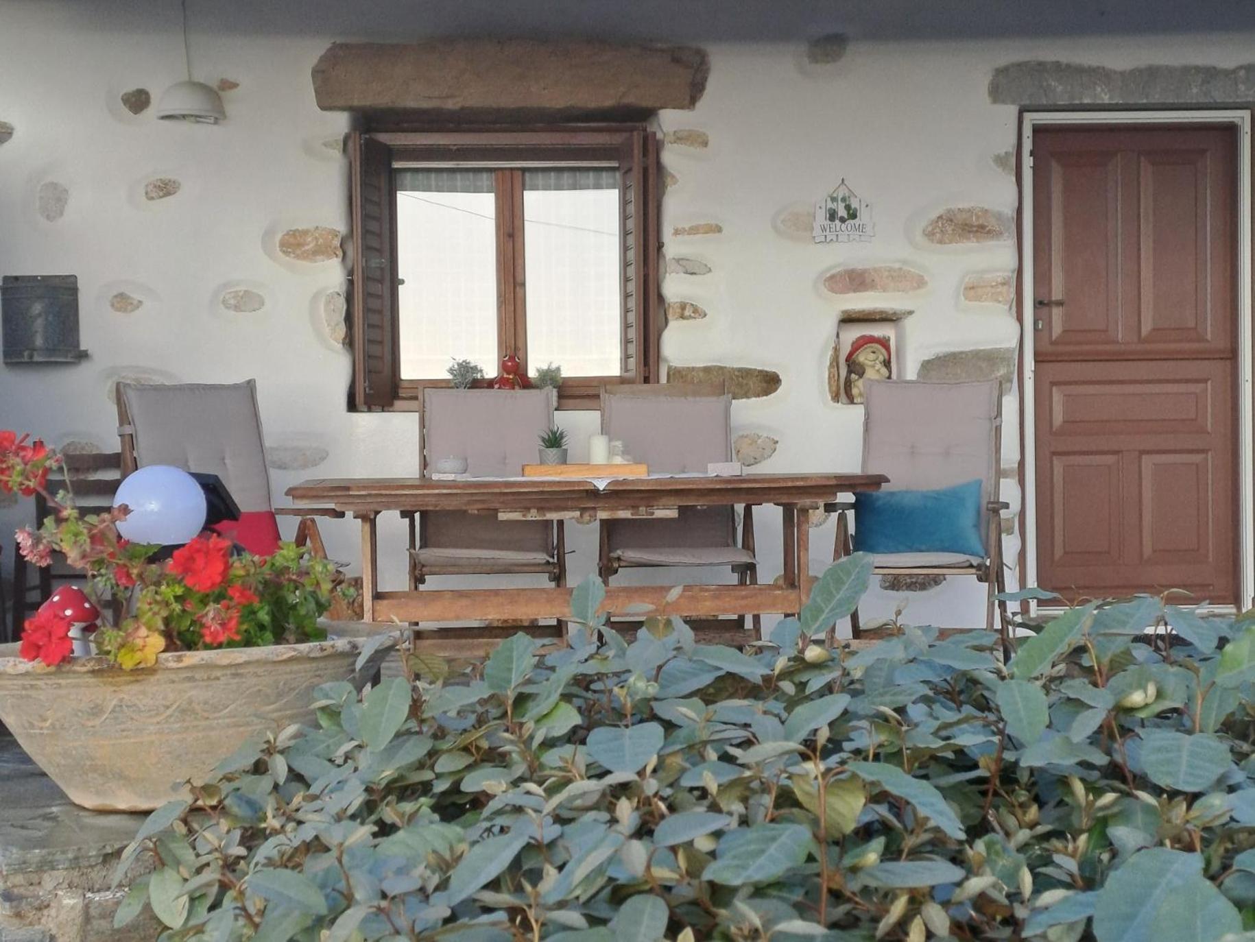 Traditional House Paros Sarakiniko  Экстерьер фото