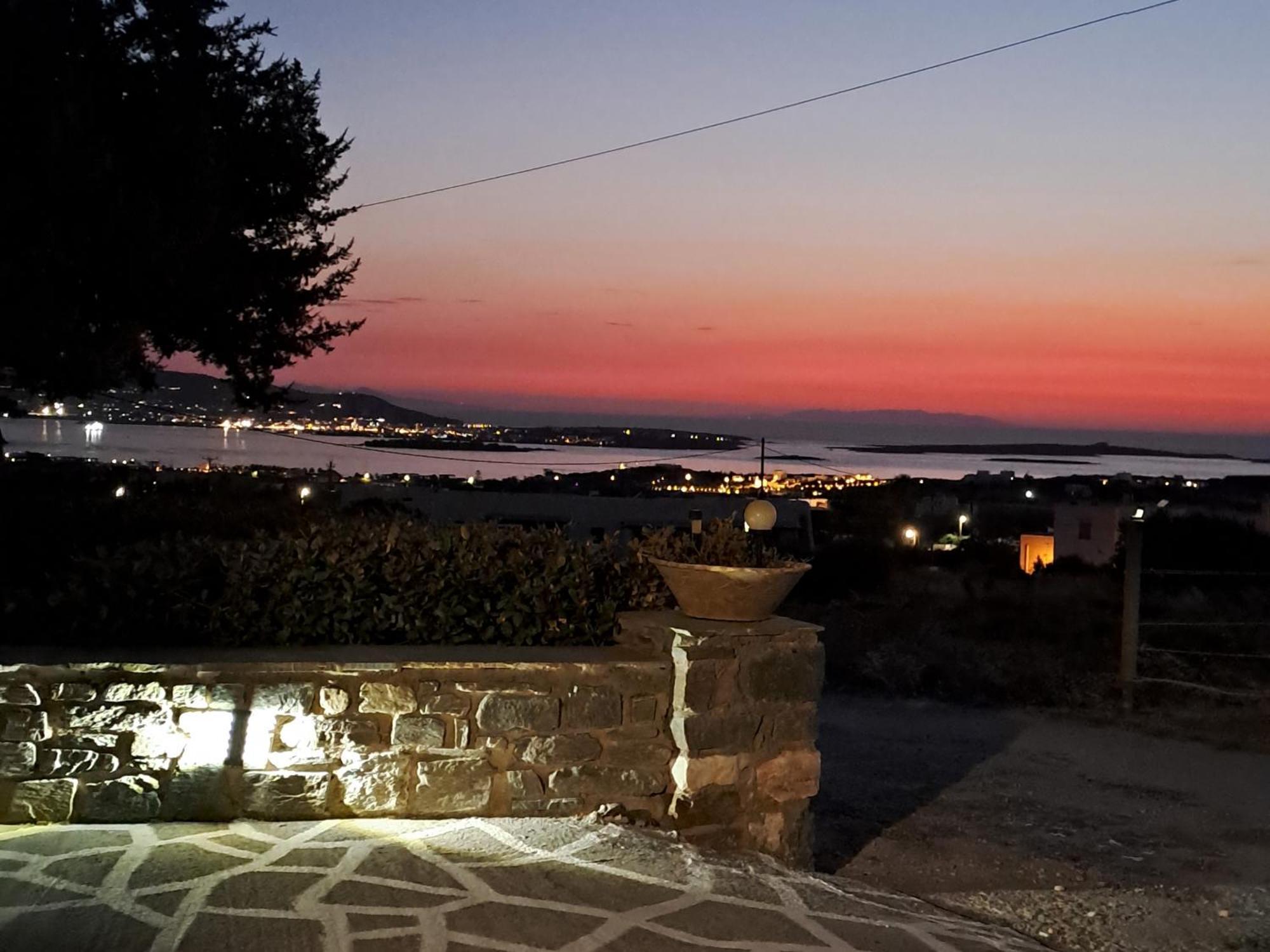 Traditional House Paros Sarakiniko  Экстерьер фото